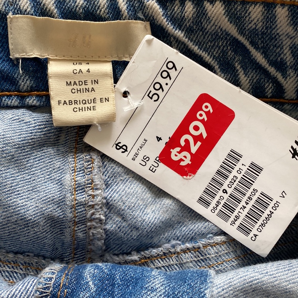 H&M - Acid Wash Pencil Skirt - Size 4 - Picture 4 of 6